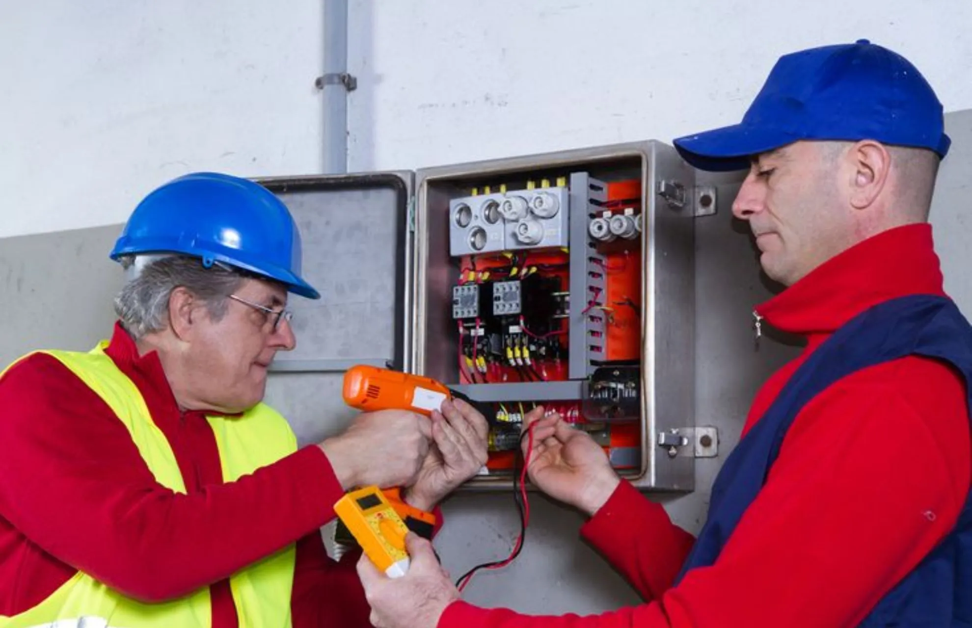 emergency electrician charlotte, expert team